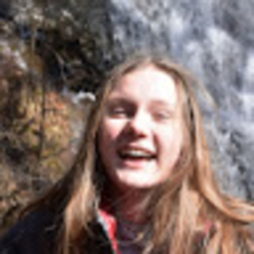 Meet your Posher, Nora